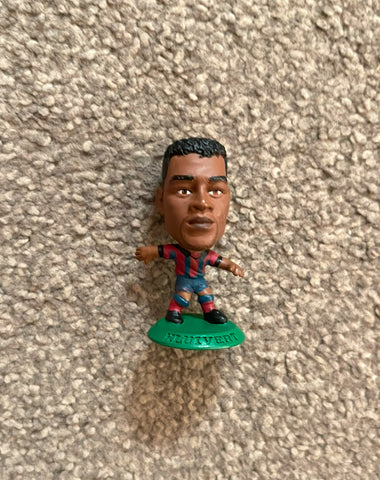 Patrick Kluivert Barcelona Corinthian Microstars Figure