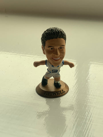 Harry Kewell Leeds United Corinthian Microstars Figure