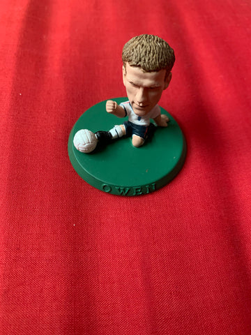 Michael Owen England Corinthian Figure