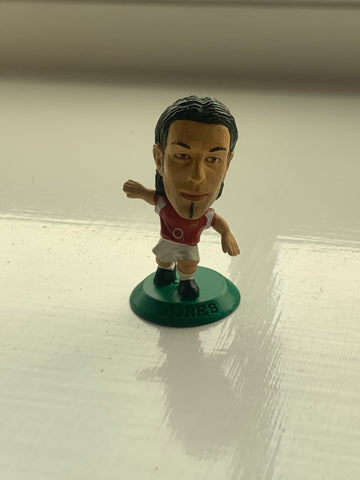 Robert Pires Arsenal Corinthian Microstars Figure